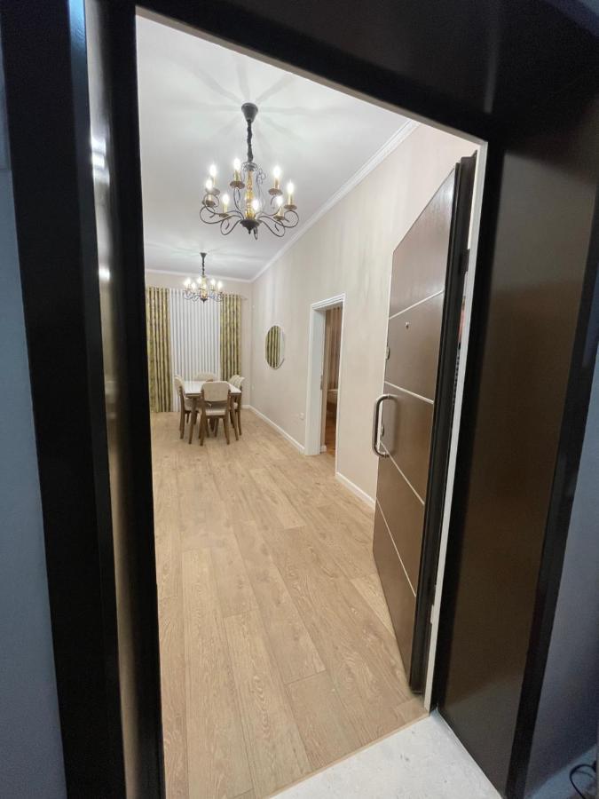 Joni & Joy Center Apartment Берат Екстер'єр фото